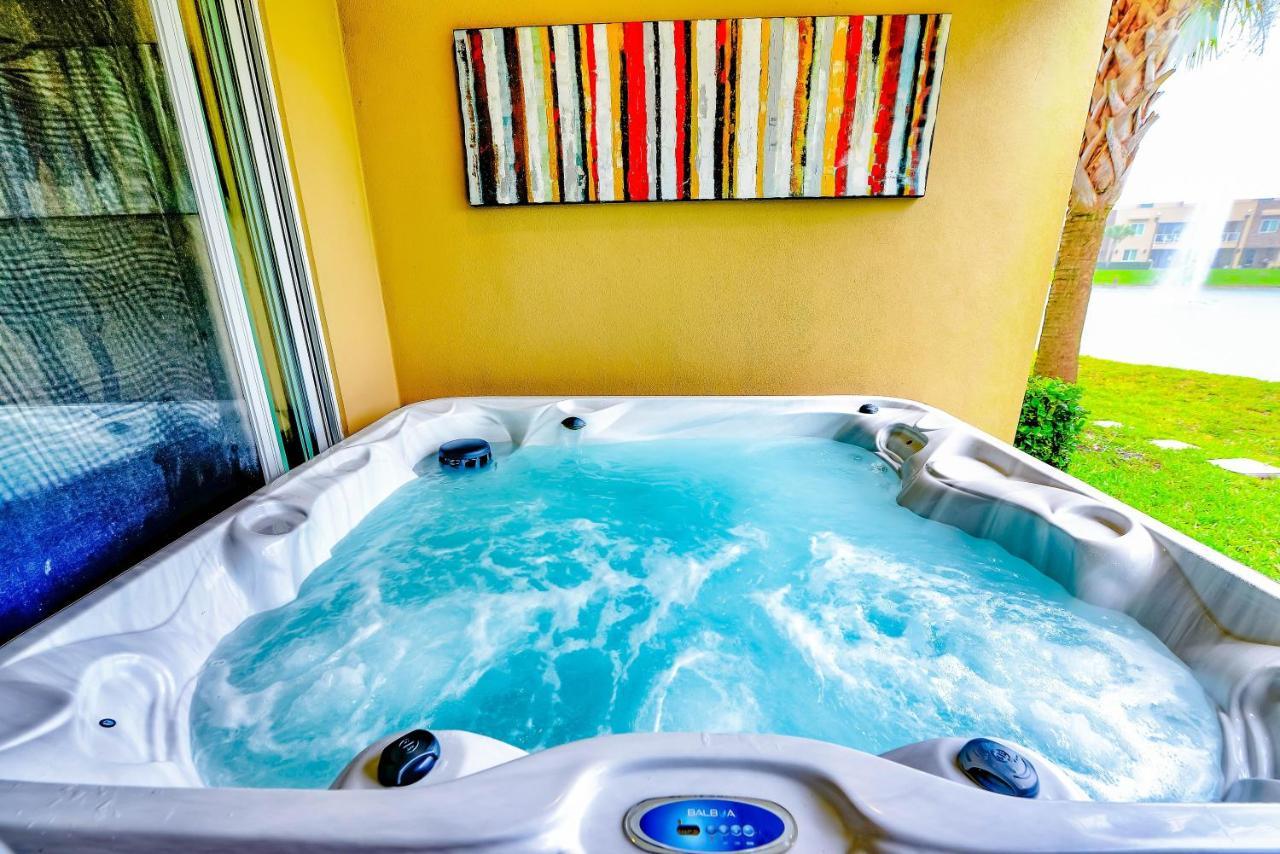 Beautiful Townhome Overlooking The Lake And The Pool Orlando Extérieur photo