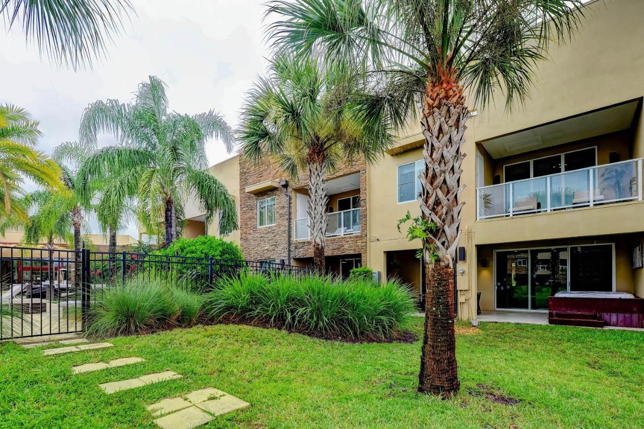 Beautiful Townhome Overlooking The Lake And The Pool Orlando Extérieur photo
