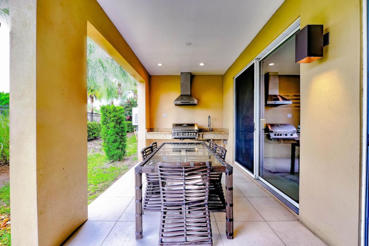 Beautiful Townhome Overlooking The Lake And The Pool Orlando Extérieur photo